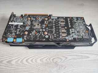 Gigabyte Nvidia GeForce GTX760 2 GB GDDR5/256-bit (2XDVI/HDMI/DisplayPort) foto 2