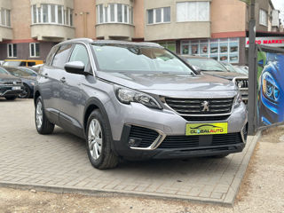 Peugeot 5008 foto 3