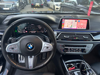 BMW 7 Series foto 10