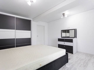 Apartament cu 2 camere, 75 m², Botanica, Chișinău foto 4