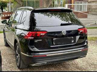 Volkswagen Tiguan foto 2