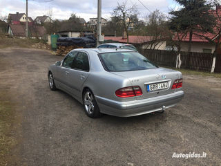 Razborca Mercedes E Class foto 2