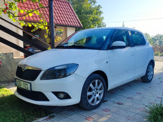 Skoda Fabia foto 1