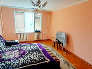 Apartament cu 1 cameră, 41 m², Botanica, Chișinău foto 2