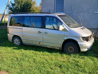 Mercedes V-Class foto 2