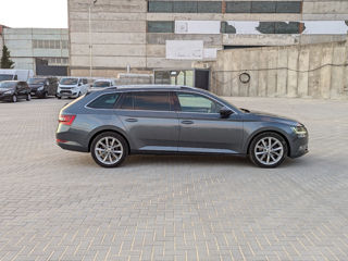 Skoda Superb foto 5