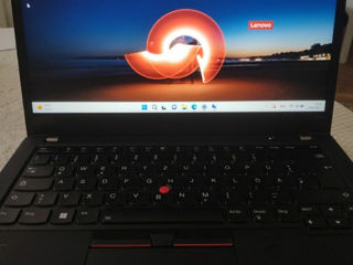 Lenovo ThinkPad P14s  Gen 2 (14" AMD) foto 1