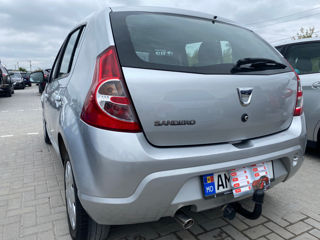 Dacia Sandero фото 6