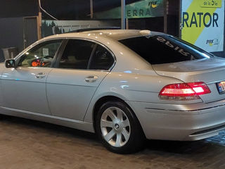 BMW 7 Series foto 2