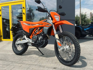 Ktm 690 Enduro R foto 2