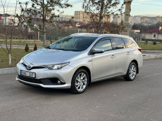 Toyota Auris foto 2