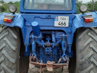 Tractor MTZ 80 foto 3