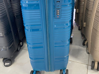 Новое поступление чемоданов (полипропилен)от фирмы pigeon!! foto 14