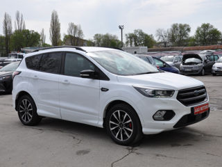 Ford Kuga foto 3