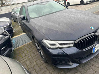 BMW 5 Series foto 3