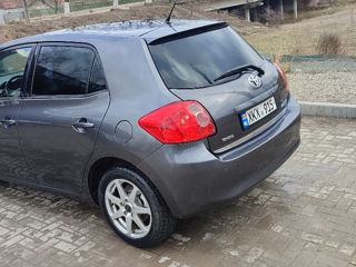 Toyota Auris foto 3