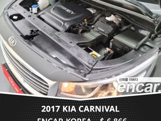 KIA Carnival foto 7