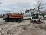 Evacuarea deșeurilor/Servicii Bobcat/Buldoexcavator/Kamaz/Demolare/ evacuare foto 2