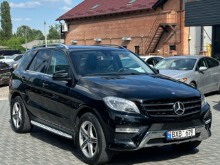 Mercedes M-Class foto 3