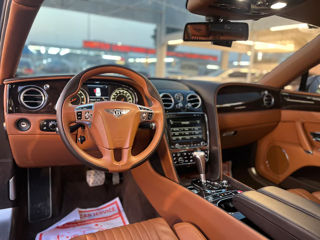 Bentley Continental Flying Spur foto 13