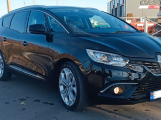 Renault Grand Scenic foto 2