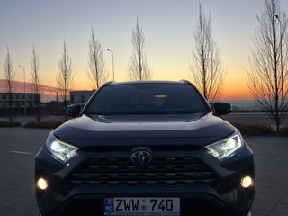 Toyota Rav 4 foto 4