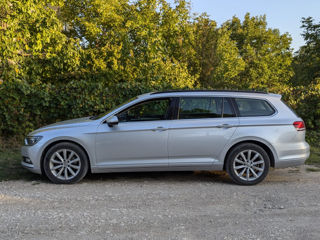 Volkswagen Passat foto 2