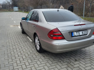 Mercedes E-Class foto 6