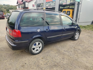 Volkswagen Sharan foto 4