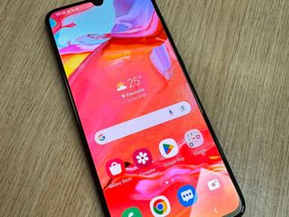 Samsung Galaxy A70 /128 Gb- 1550 lei foto 2