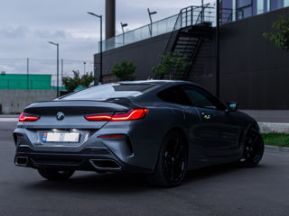 BMW 8 Series foto 5