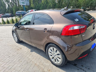 KIA Rio foto 5