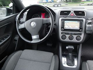 Volkswagen Eos foto 2