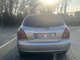 Nissan Almera foto 3