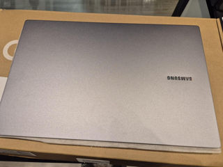 Samsung book4 foto 4