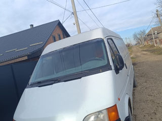 Ford Transit Connect foto 3