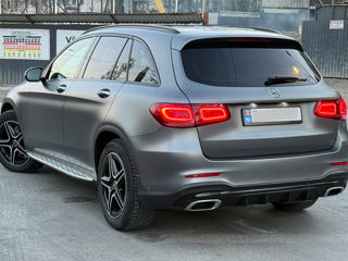 Mercedes GLC foto 4