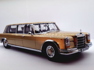 Mercedes w100 Pullman