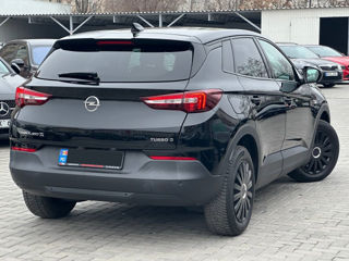 Opel Grandland X foto 3