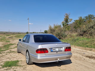 Mercedes E-Class