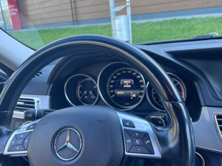 Mercedes E-Class foto 4