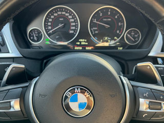 BMW 3 Series foto 8