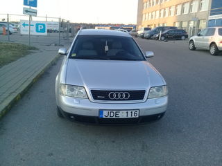 Audi A6 foto 1