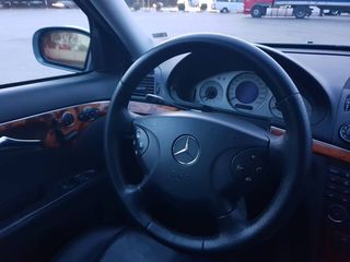 Chirie auto, arenda masini Chișinau: Mercedes-Benz E-class foto 5