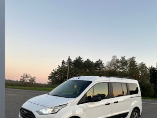 Ford Transit Connect foto 2