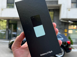Samsung Galaxy Z Flip 5 Mint 8/256Gb New!