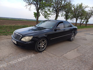 Mercedes S-Class foto 2