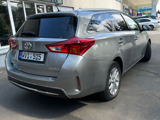 Toyota Auris foto 3