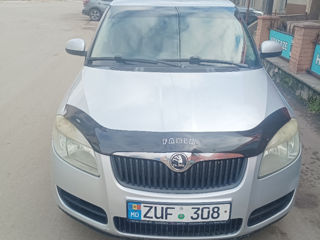 Skoda Fabia foto 2