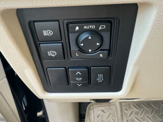 Toyota Land Cruiser Prado фото 3